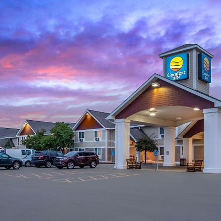 Comfort Inn Iron Mountain Esterno foto