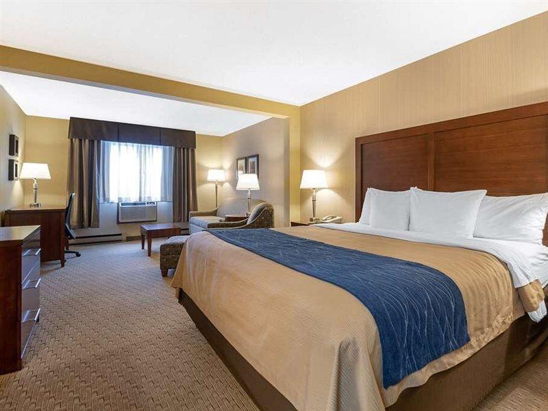 Comfort Inn Iron Mountain Esterno foto