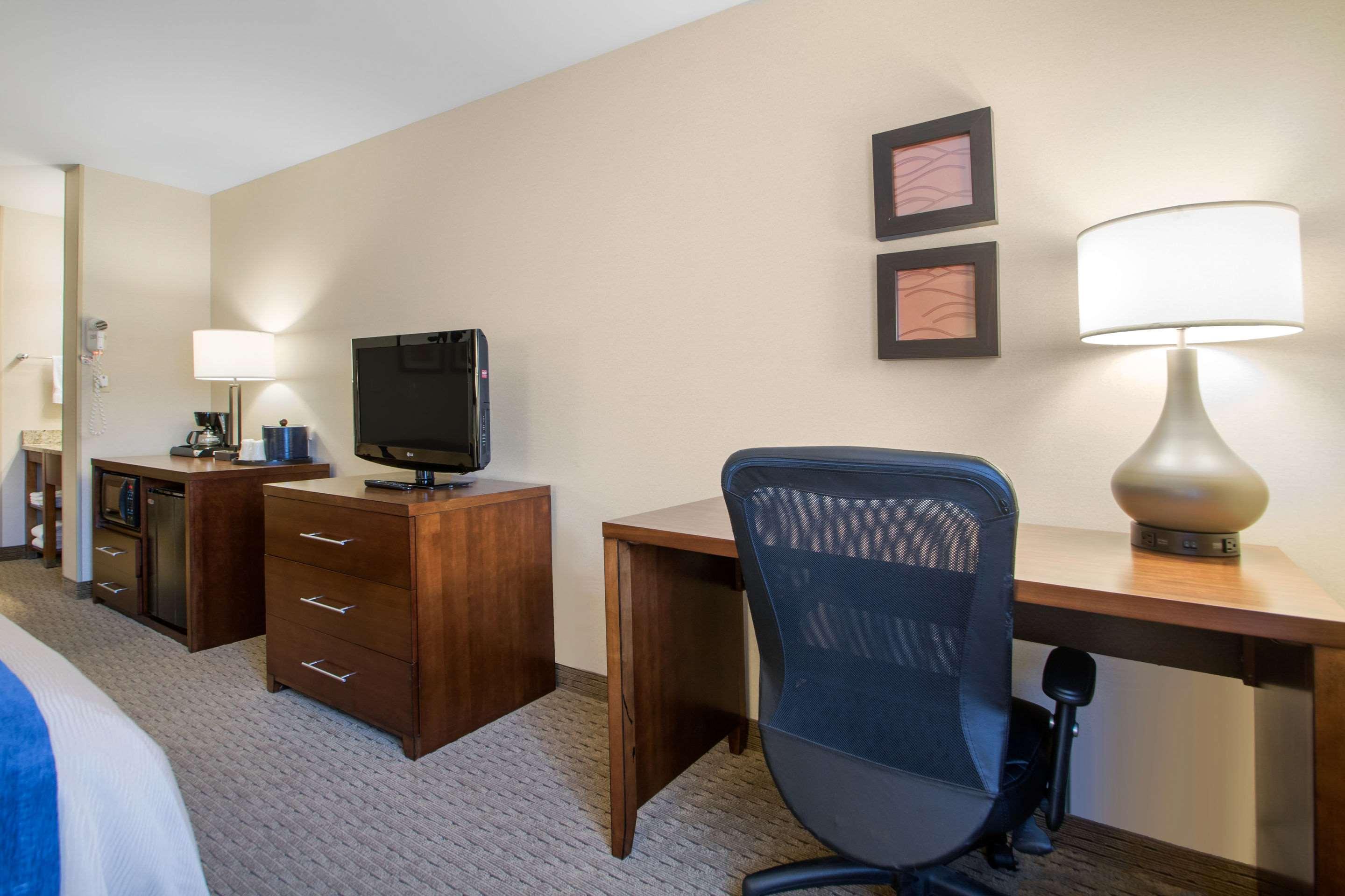 Comfort Inn Iron Mountain Esterno foto