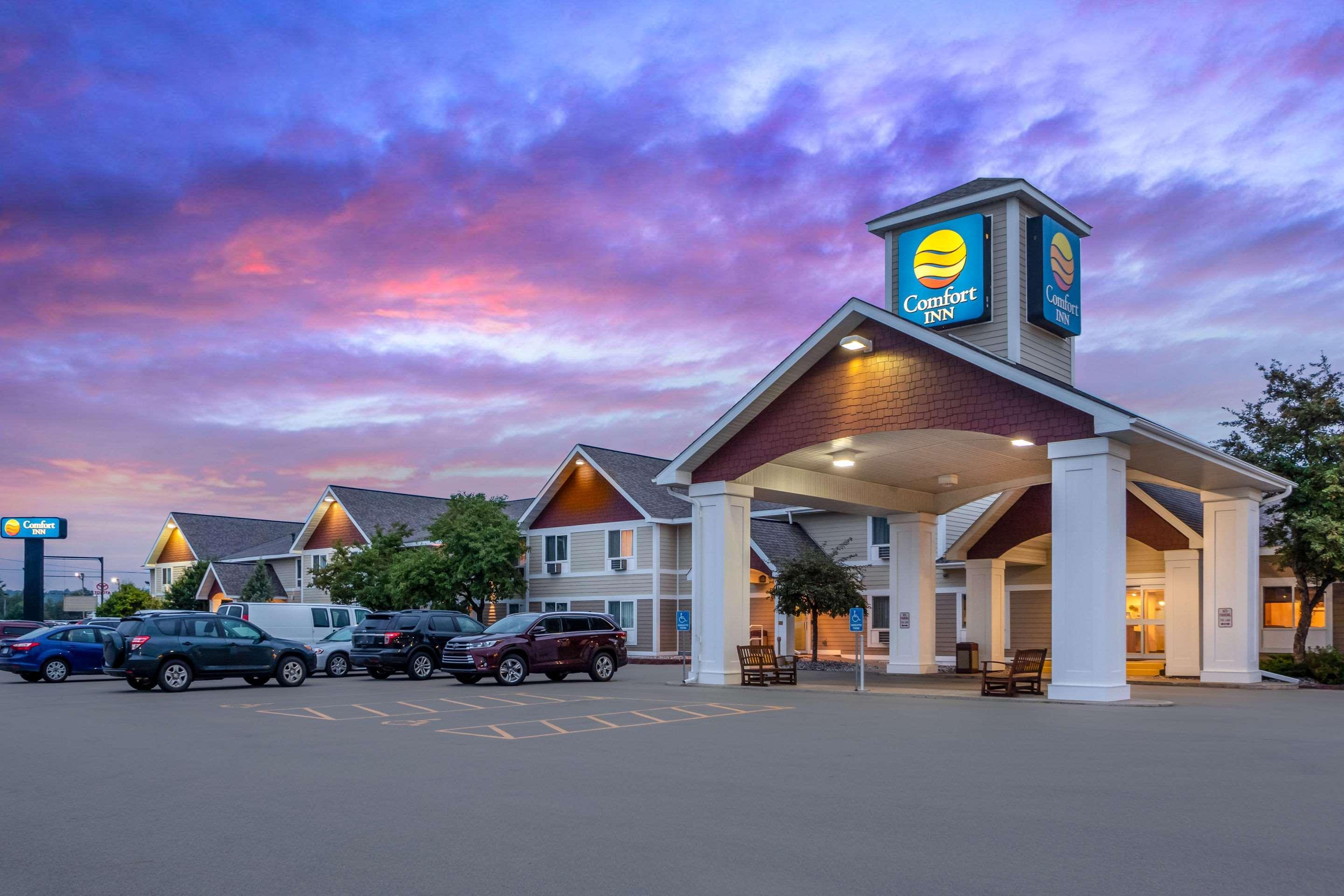 Comfort Inn Iron Mountain Esterno foto