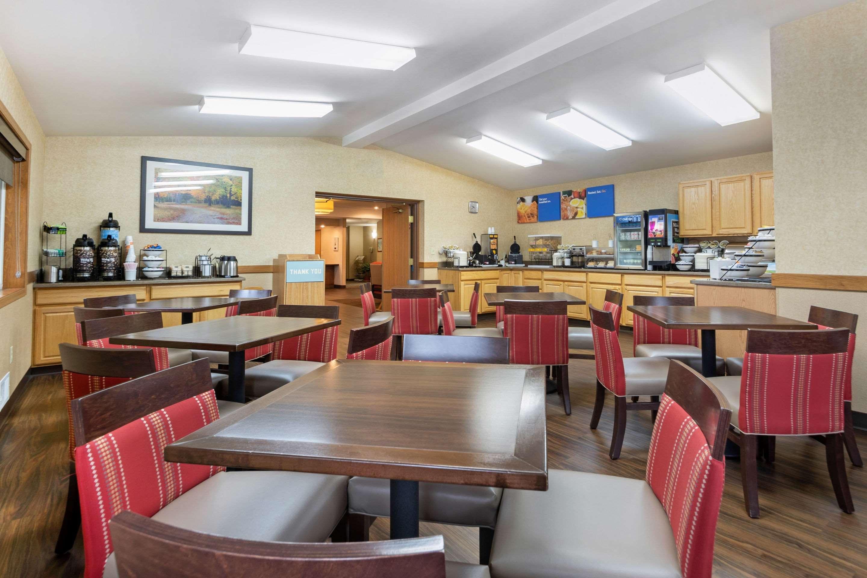Comfort Inn Iron Mountain Esterno foto