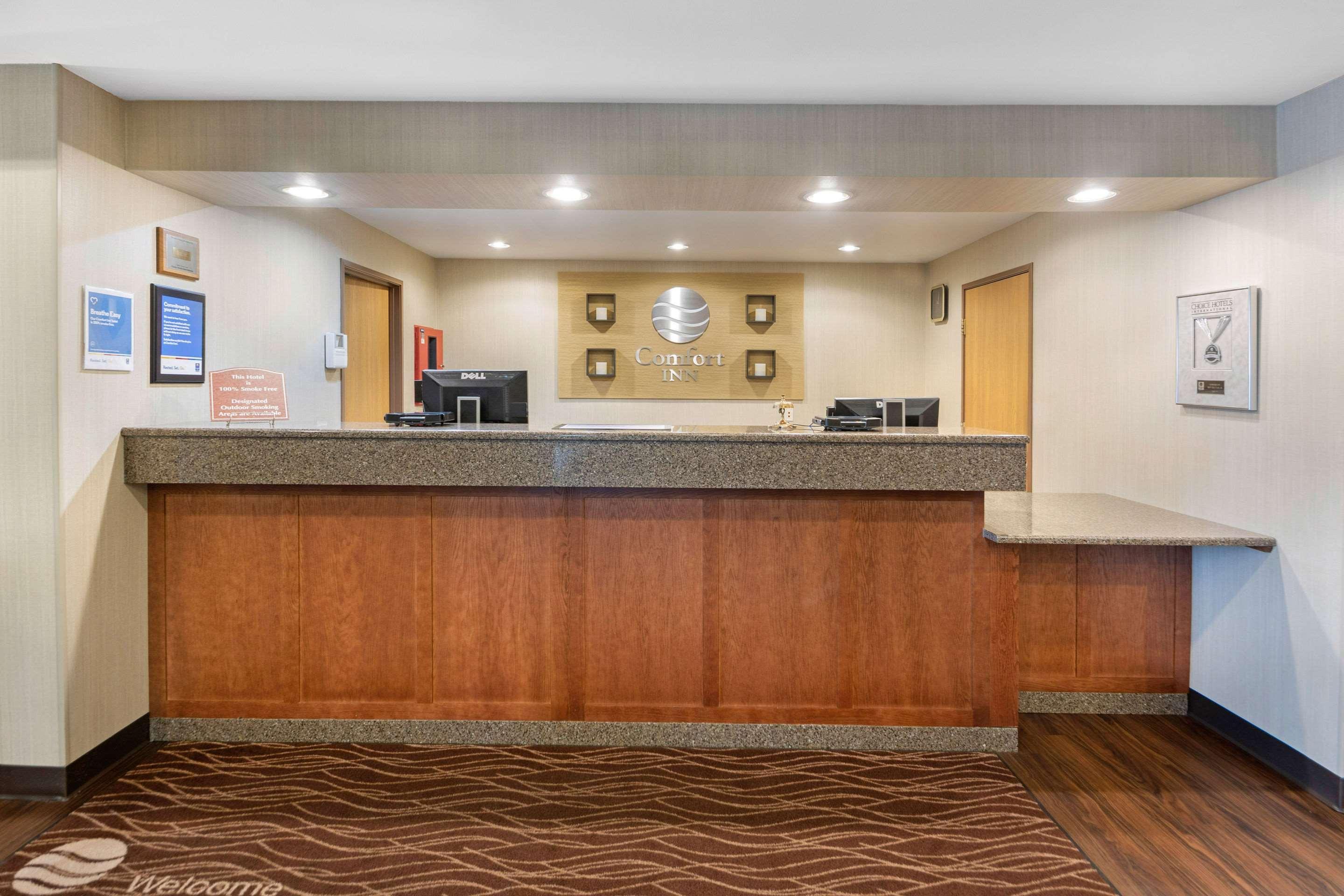 Comfort Inn Iron Mountain Esterno foto